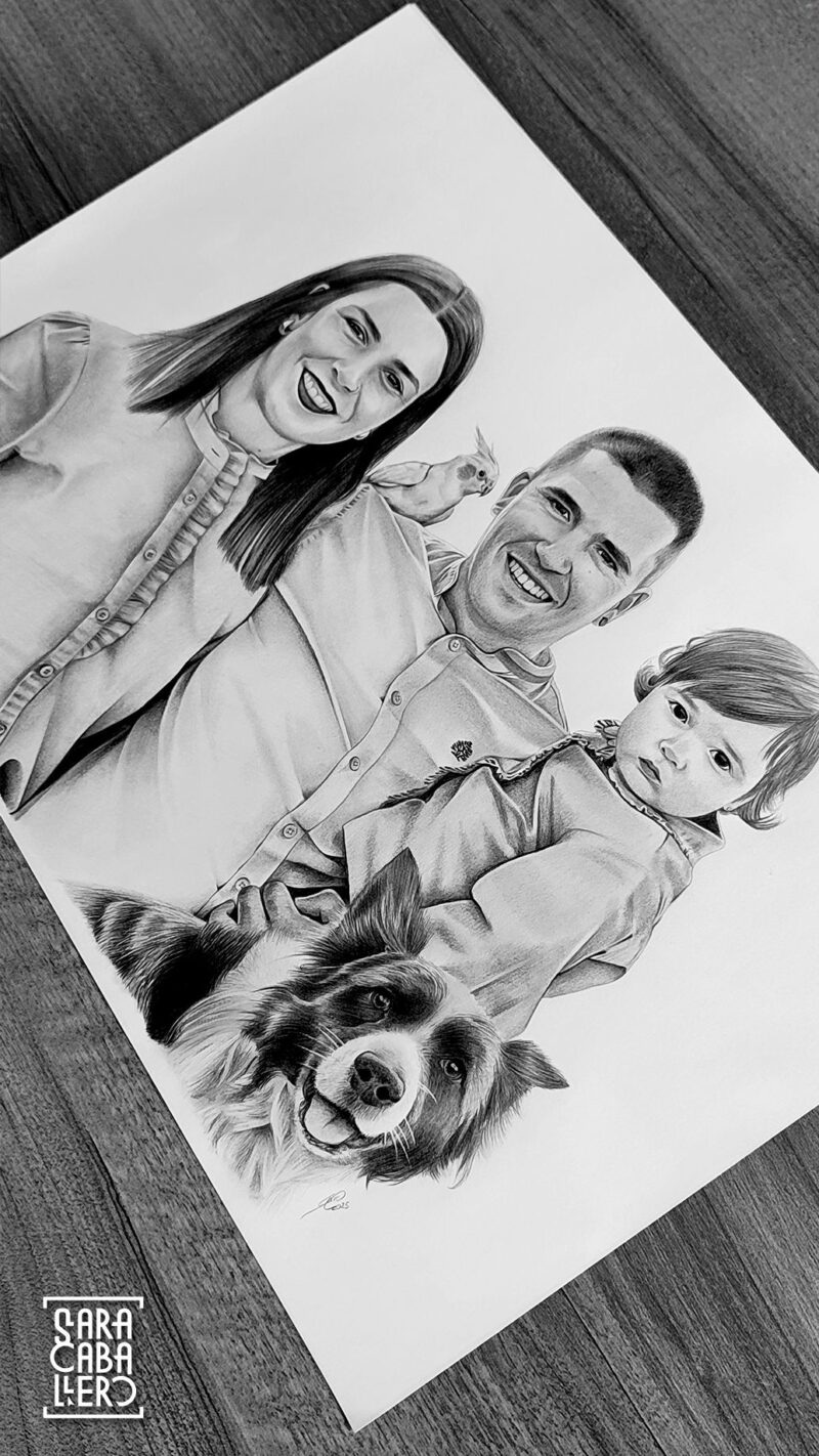 <strong>Retrato familiar con mascotas,</strong> 2026.